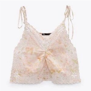 Zara Cream Floral Lace Crop Top